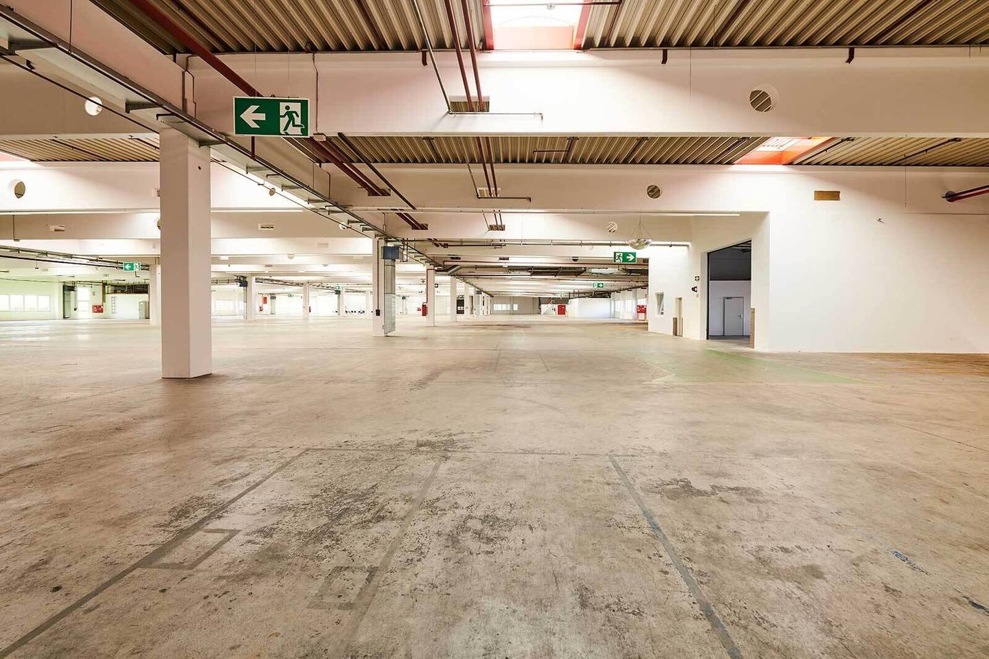 Flexible production and storage spaces from €5.50/m² – top location near A2, Weikersdorf
