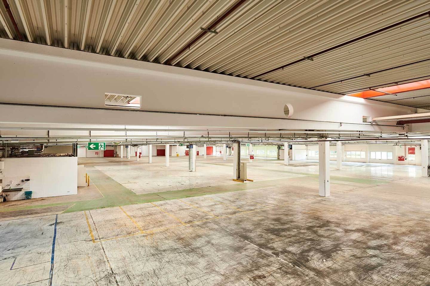 Flexible production and storage spaces from €5.50/m² – top location near A2, Weikersdorf