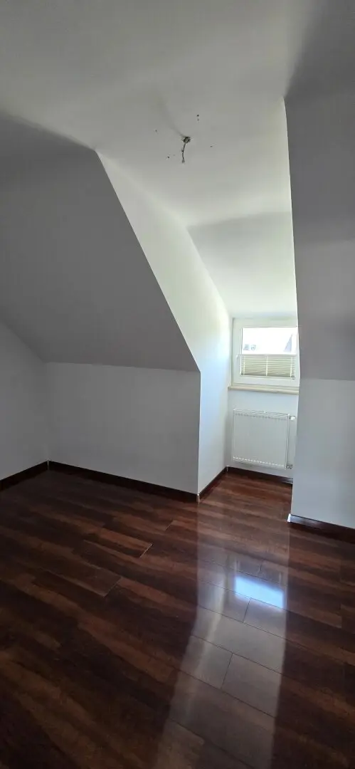 4-Zimmer-Familienwohnung mit Hof-Stellplatz in Schwechat