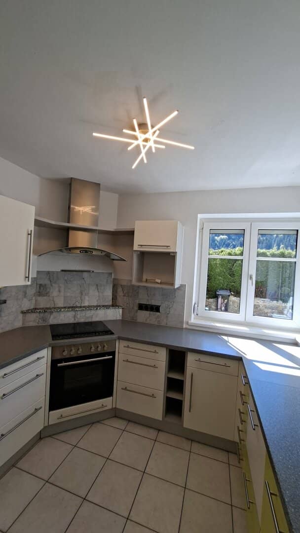 Sehr schöne 4 Zimmer Wohnung mit Terrasse und Garten in Wörgl, zentral gelegen!