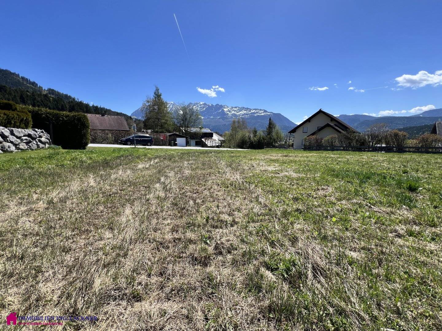 Grundstück mit wunderschönem Ausblick auf den Grimming und die umliegende Bergwelt