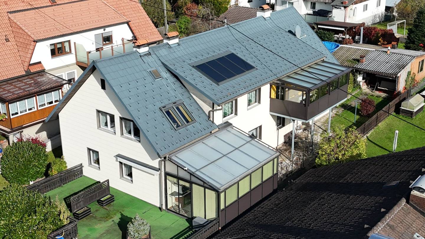 Zweifamilienhaus in Pregartner Ruhelage -  zwei getrennte Wohneinheiten auf 269 m² Wohnfläche