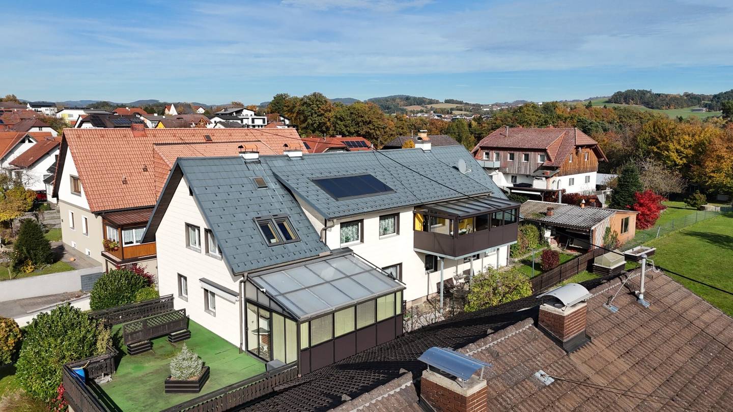 Zweifamilienhaus in Pregartner Ruhelage -  zwei getrennte Wohneinheiten auf 269 m² Wohnfläche