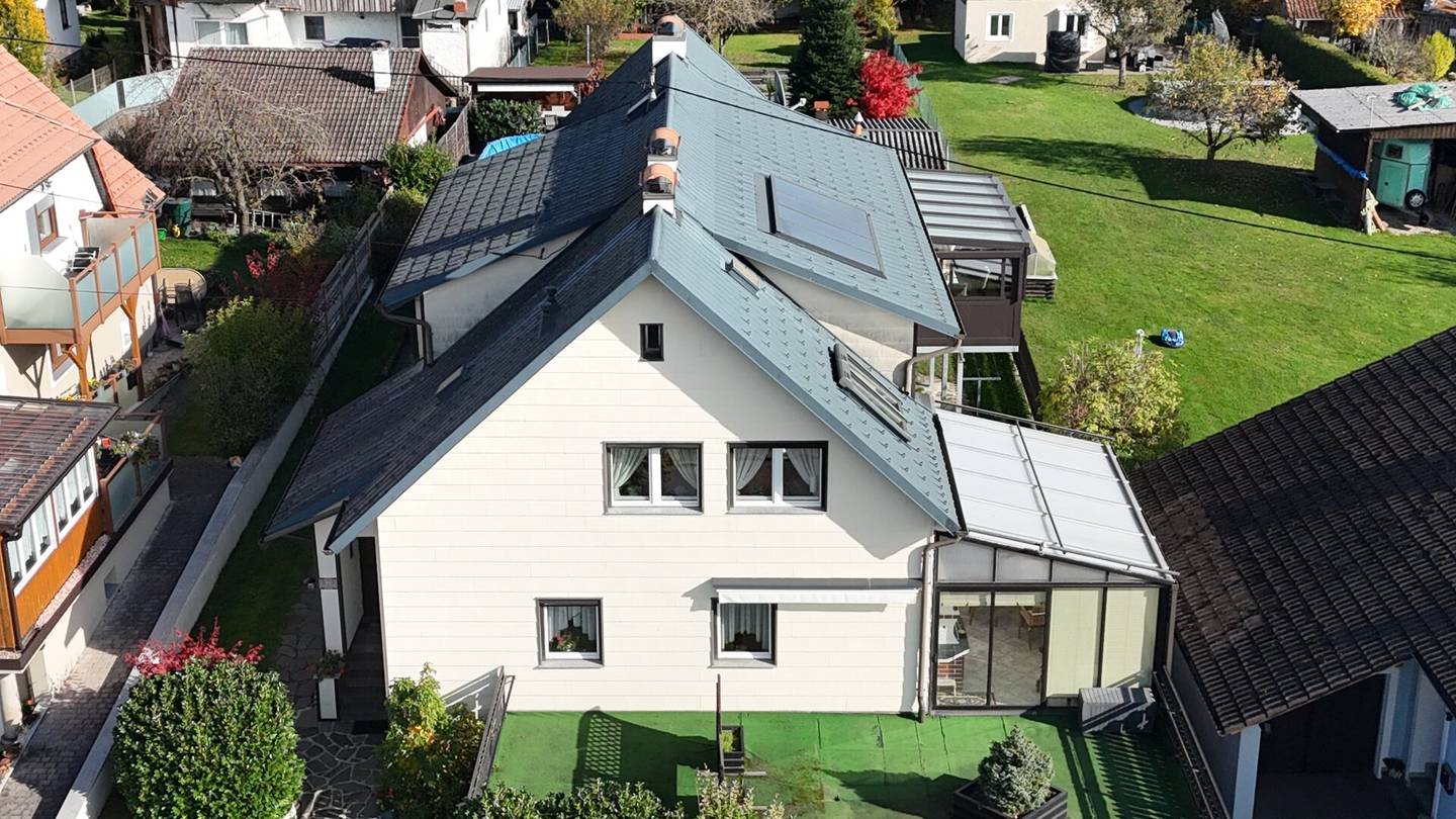 Zweifamilienhaus in Pregartner Ruhelage -  zwei getrennte Wohneinheiten auf 269 m² Wohnfläche