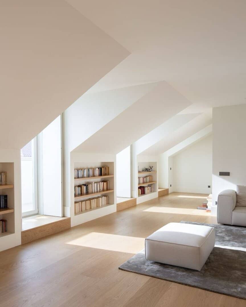 UNSER WÄHRING: Spacious 4/5 room apartment with south terrace near Kutschkermarkt, 186 m² versatile use