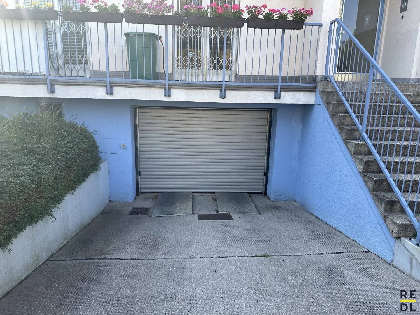 Predominantly rented underground garage with immediate income and additional potential? no punctuation? (Note: Keeping faithful translation)