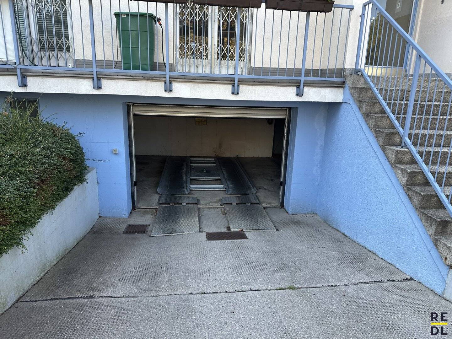 Predominantly rented underground garage with immediate income and additional potential? no punctuation? (Note: Keeping faithful translation)