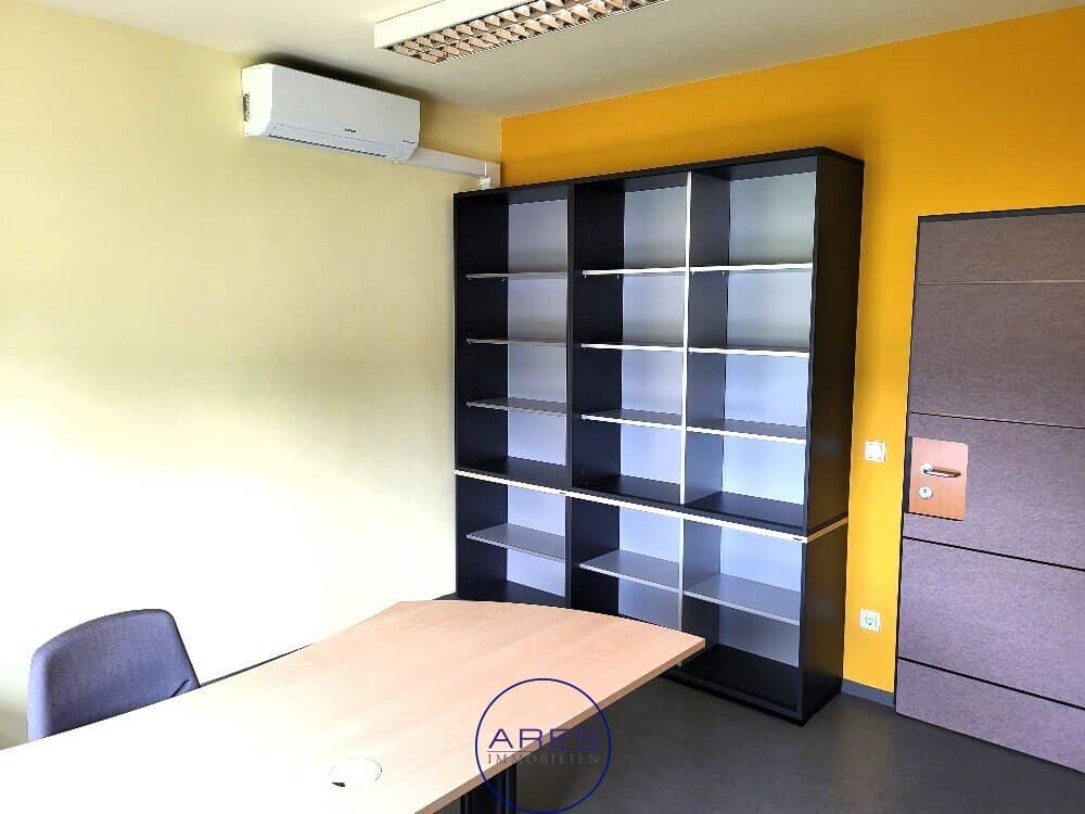 Bright, friendly office space with the best equipment in Reidling for rent? no trailing punctuation? hmm