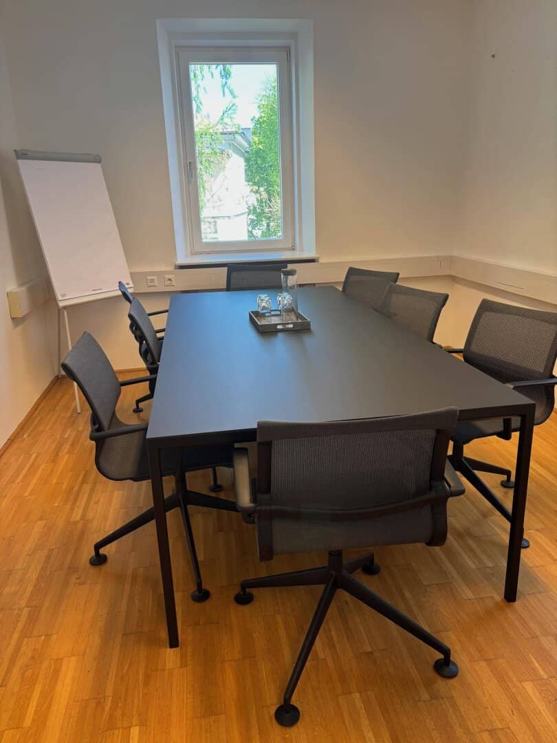 MITTEN IM ANDRÄVIERTEL: MODERNES 4-RAUM-BÜRO/-ORDINATION, ca. 76qm