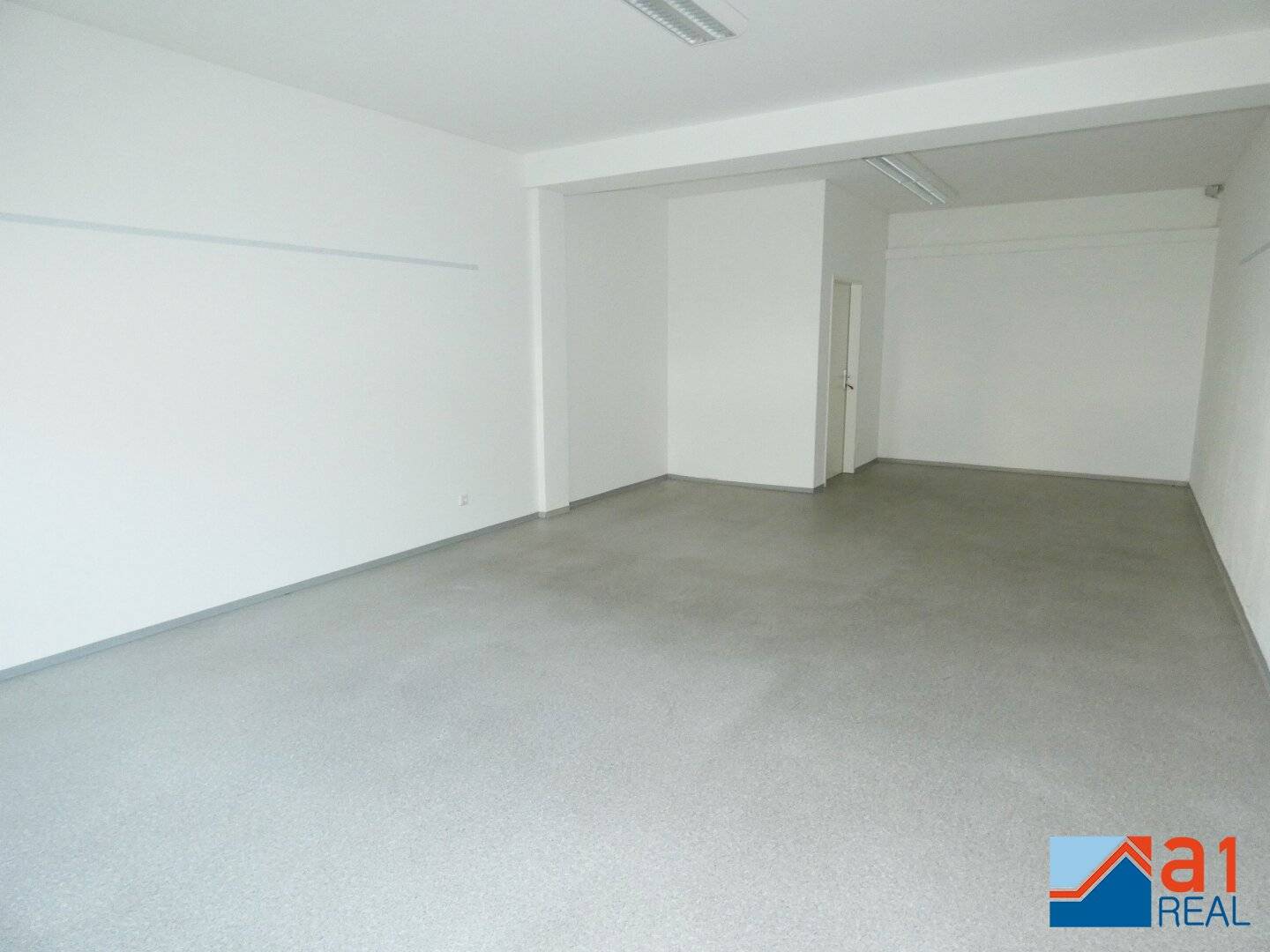 Office in Traun for rent