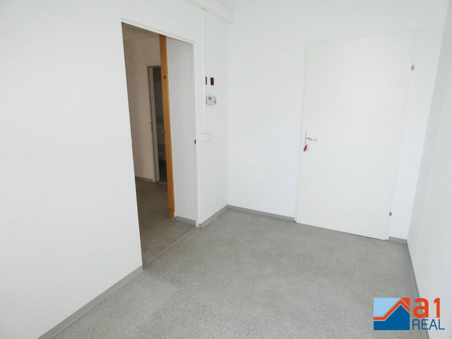 Office in Traun for rent