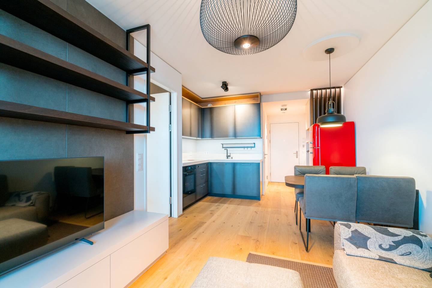 Furnished two room apartment with 4.9% net yield
