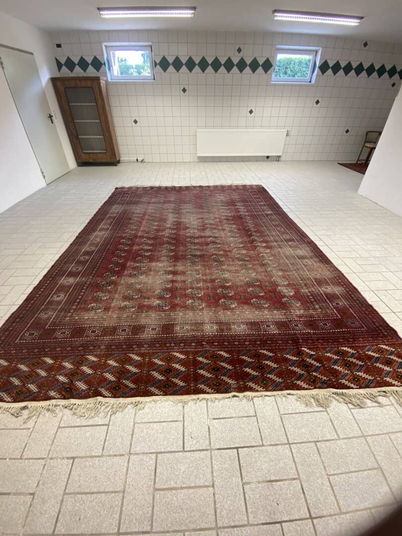108 m² ground-level usable space for garage, storage space, and hobby workshop to rent