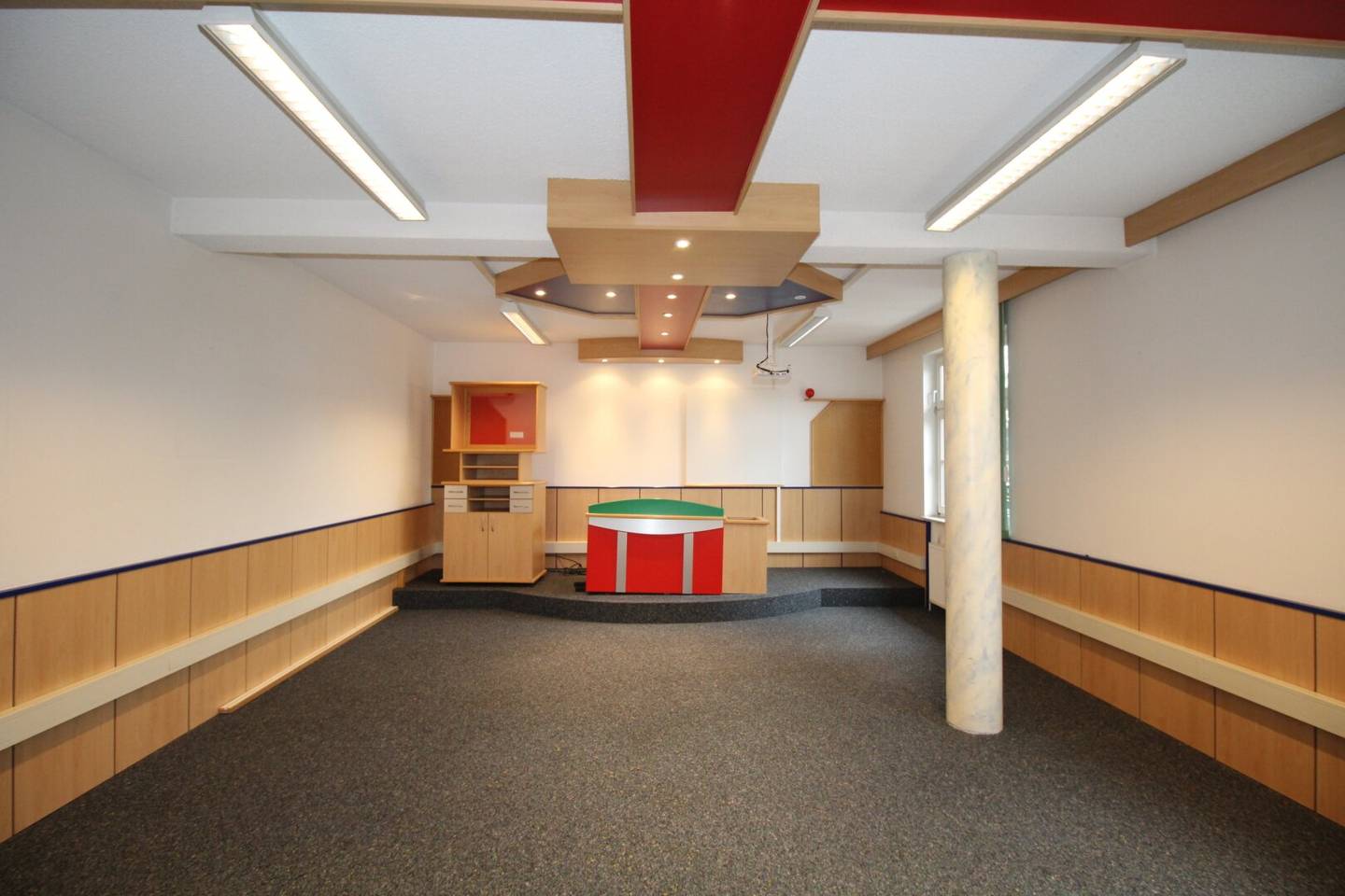 103 m² office, practice or seminar rooms in Pregartner central location for rent**?**