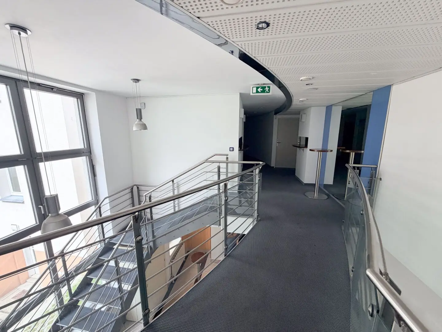 3.94% return! Permanently leased office for sale