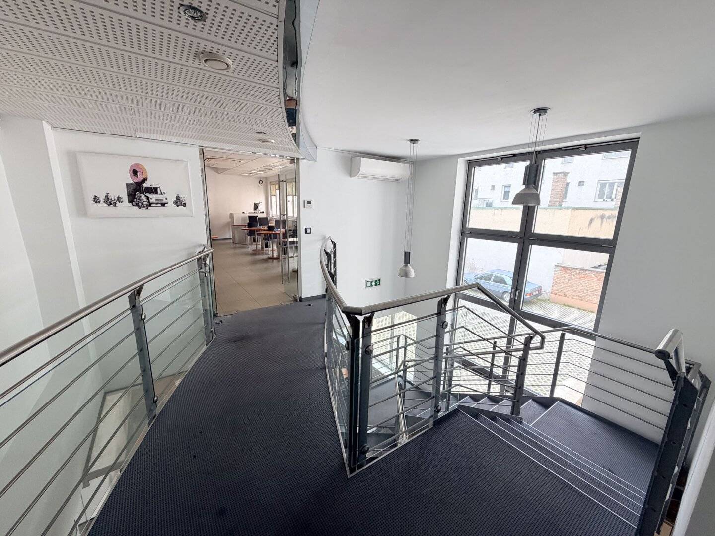 3.94% return! Permanently leased office for sale