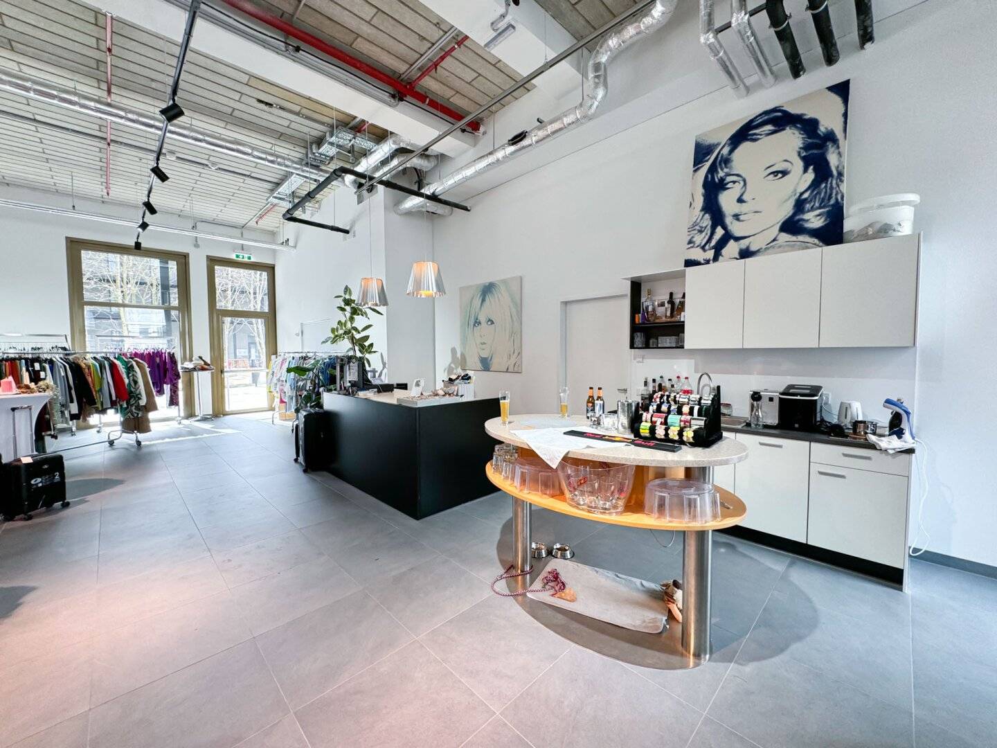 Quartier The Marks - 279 m² large retail space, versatile use