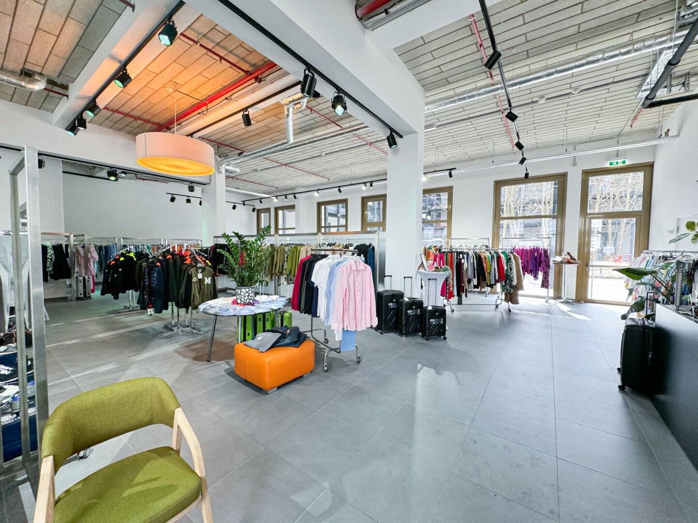 Quartier The Marks - 279 m² large retail space, versatile use