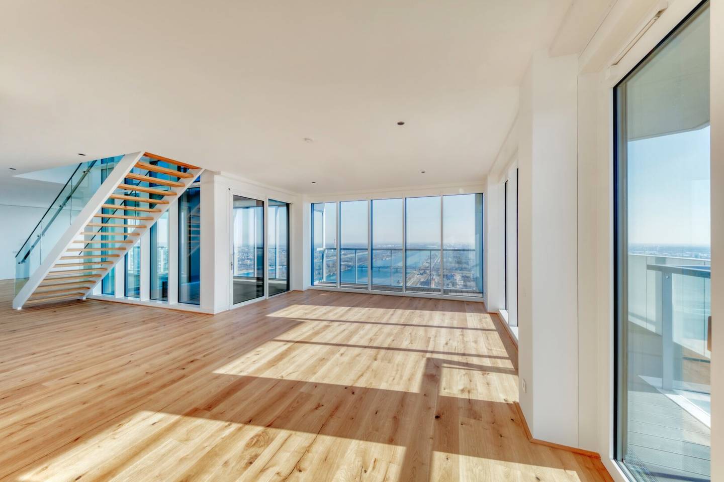 Die letzte Penthouse im Marina Tower