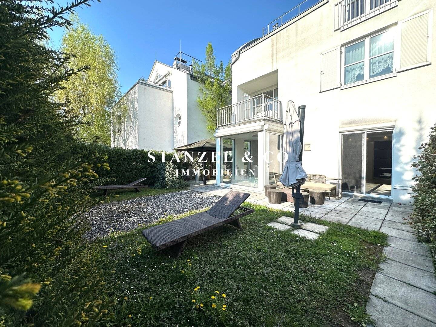 SONNIGES APARTMENT MIT OSTGARTEN & GARAGE IN BESTLAGE