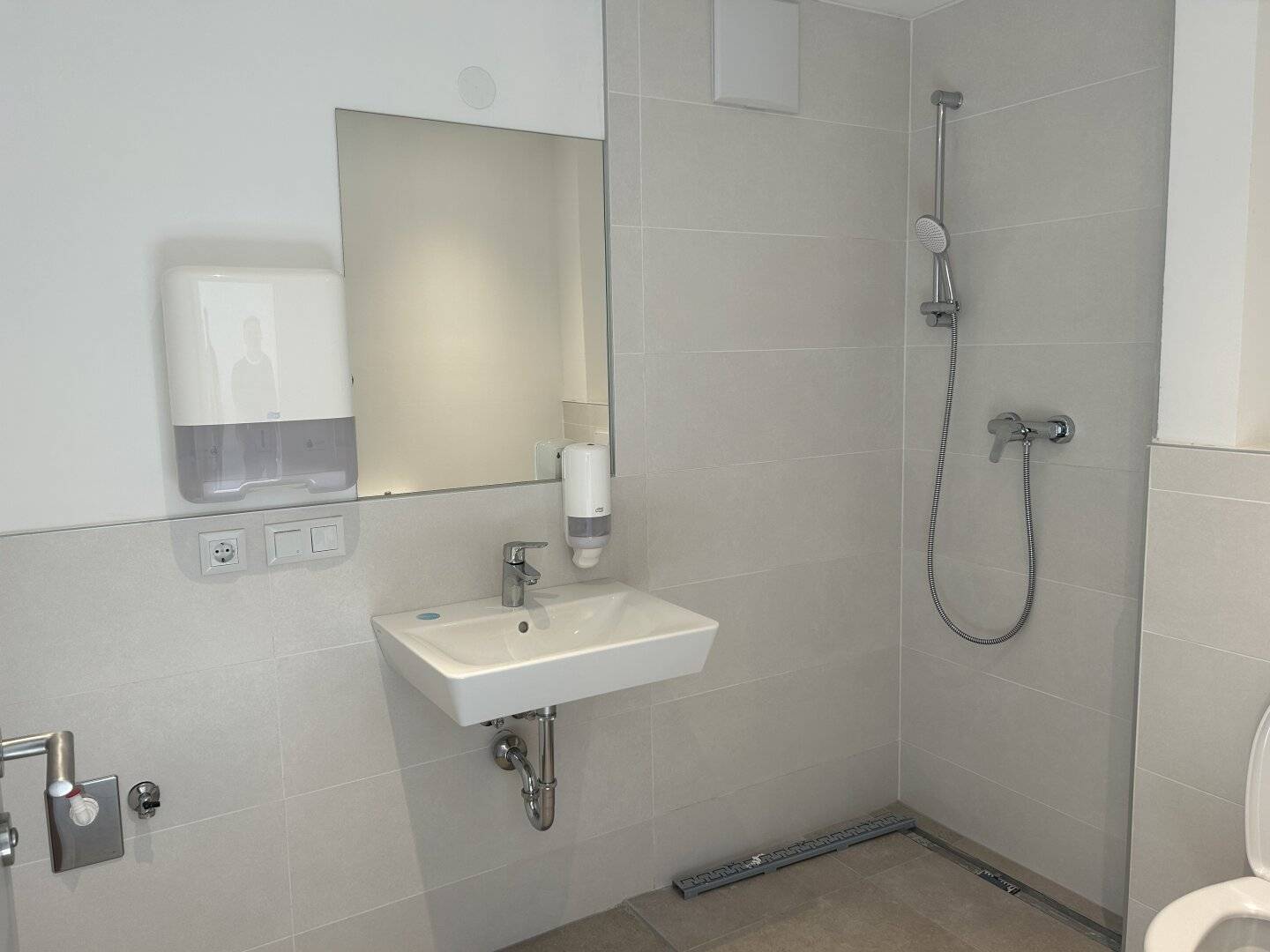 Top commercial property in Alkoven
