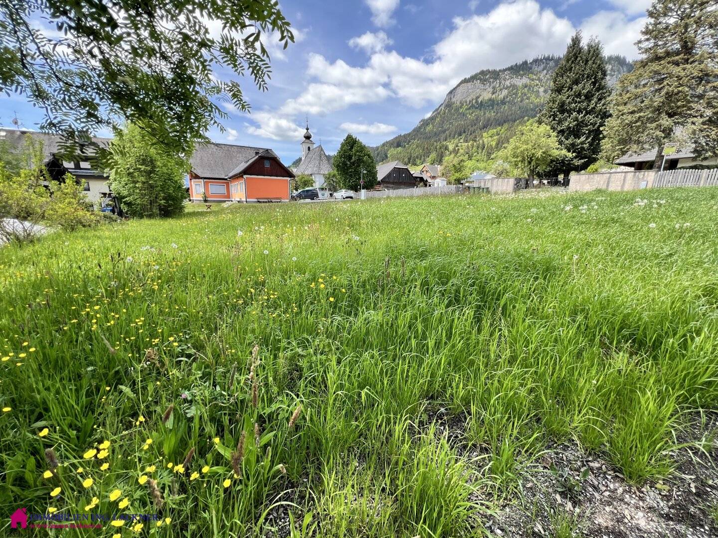 Sonnige, erhöhte Bestlage im Ortszentrum von Tauplitz - Grimmingblick