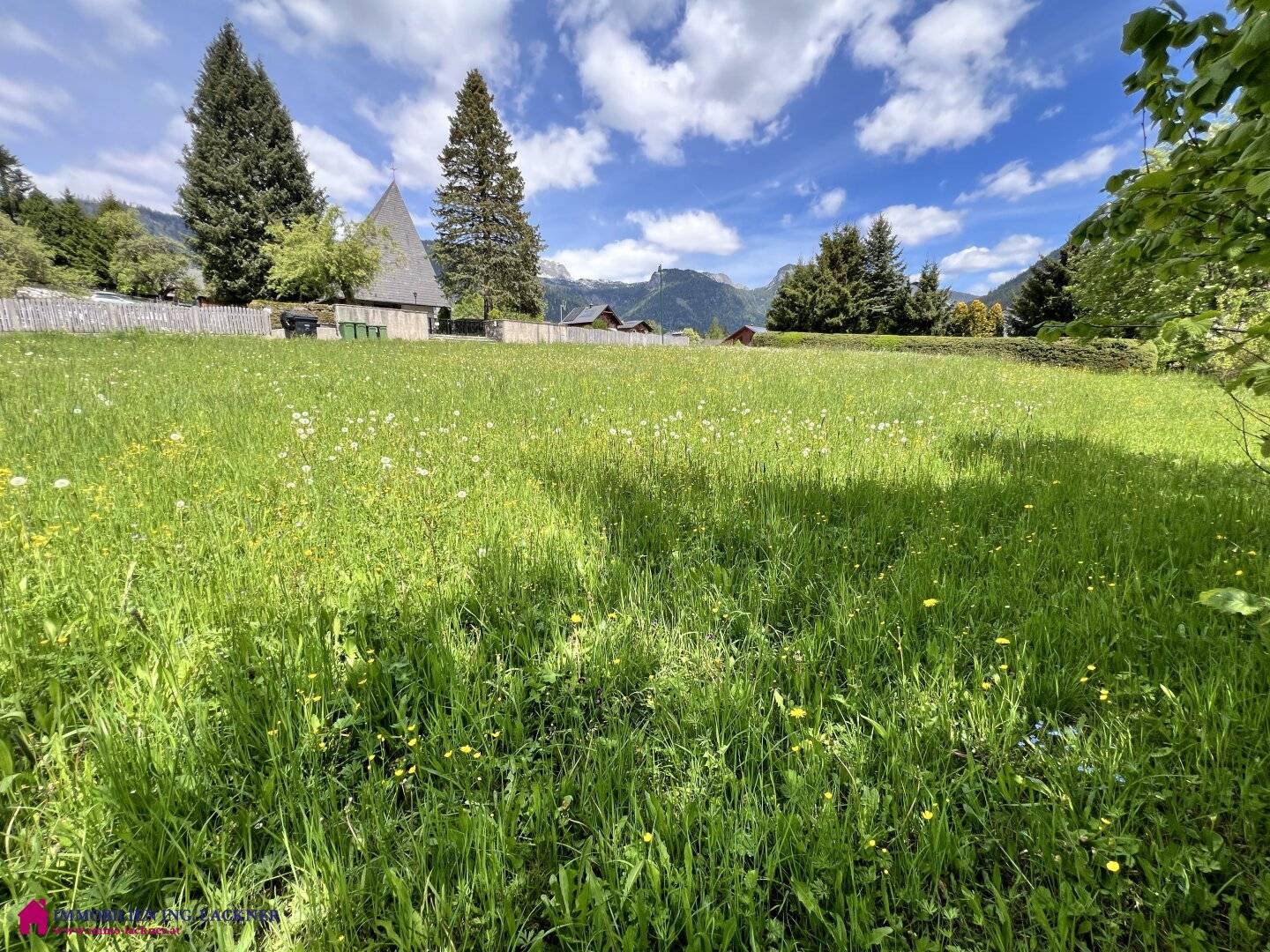 Sonnige, erhöhte Bestlage im Ortszentrum von Tauplitz - Grimmingblick