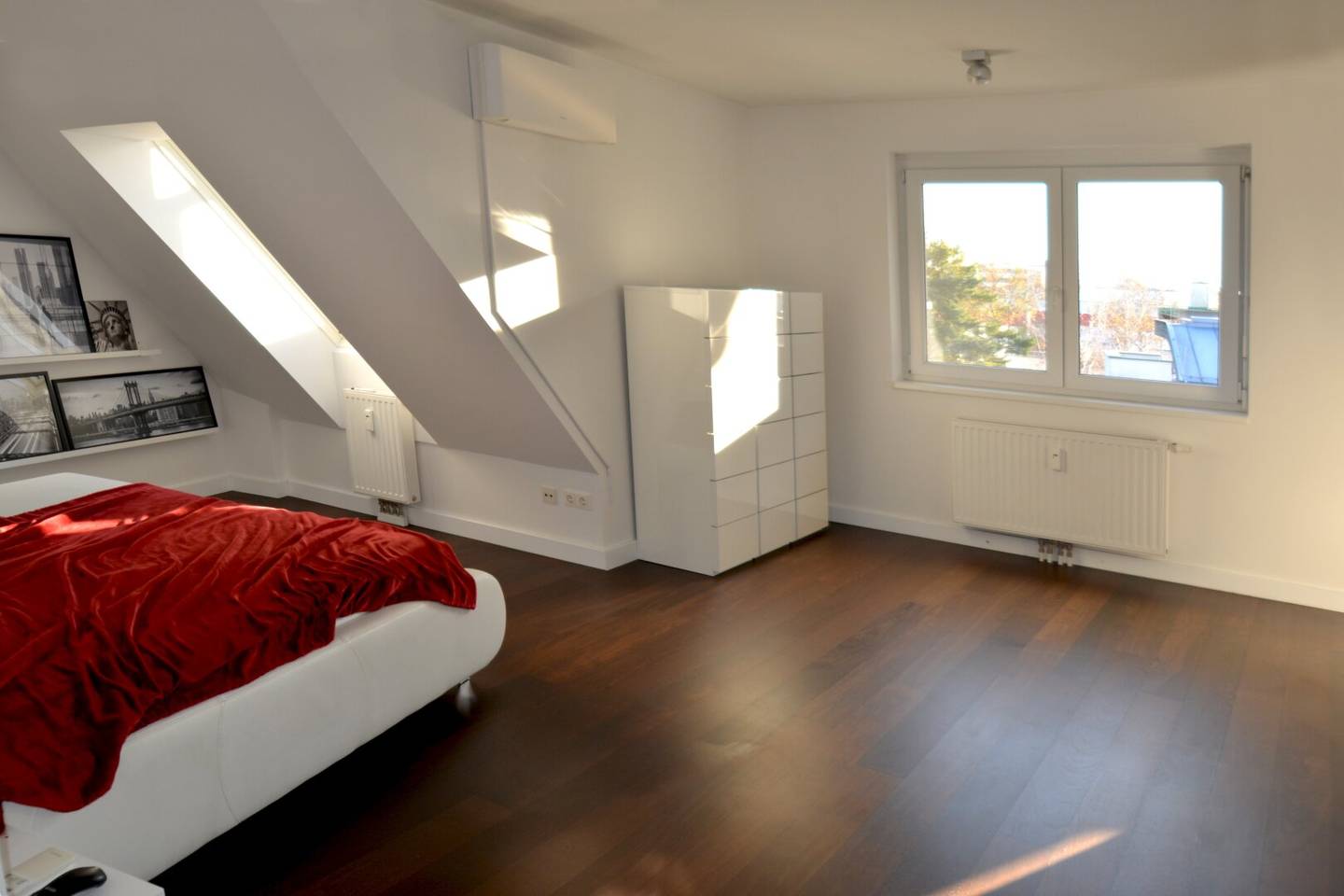 Ideal for people who love comfort and like to travel and who seek a certain standard of living