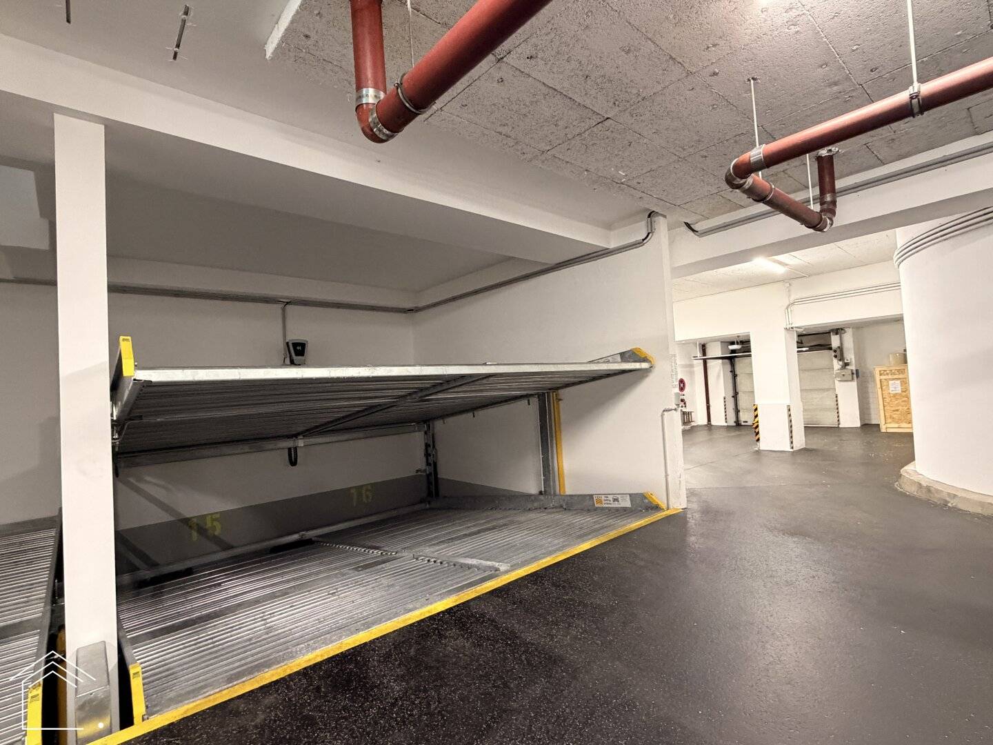 GARAGE - Forklift parking spaces (downstairs) for rent!