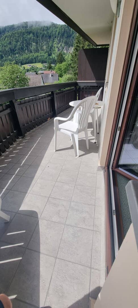 Zweizimmerwohnung in sonniger Lage mit schönem Blick zu vermieten