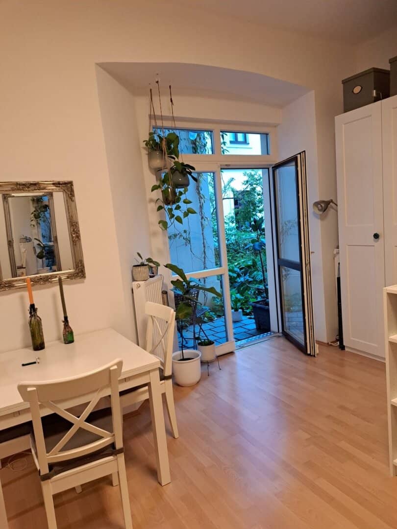Nähe Schottentorring: Top Lage, Top gepflegte Wohneinheit mit Terrasse im wunderschönen Biedermeierambiente