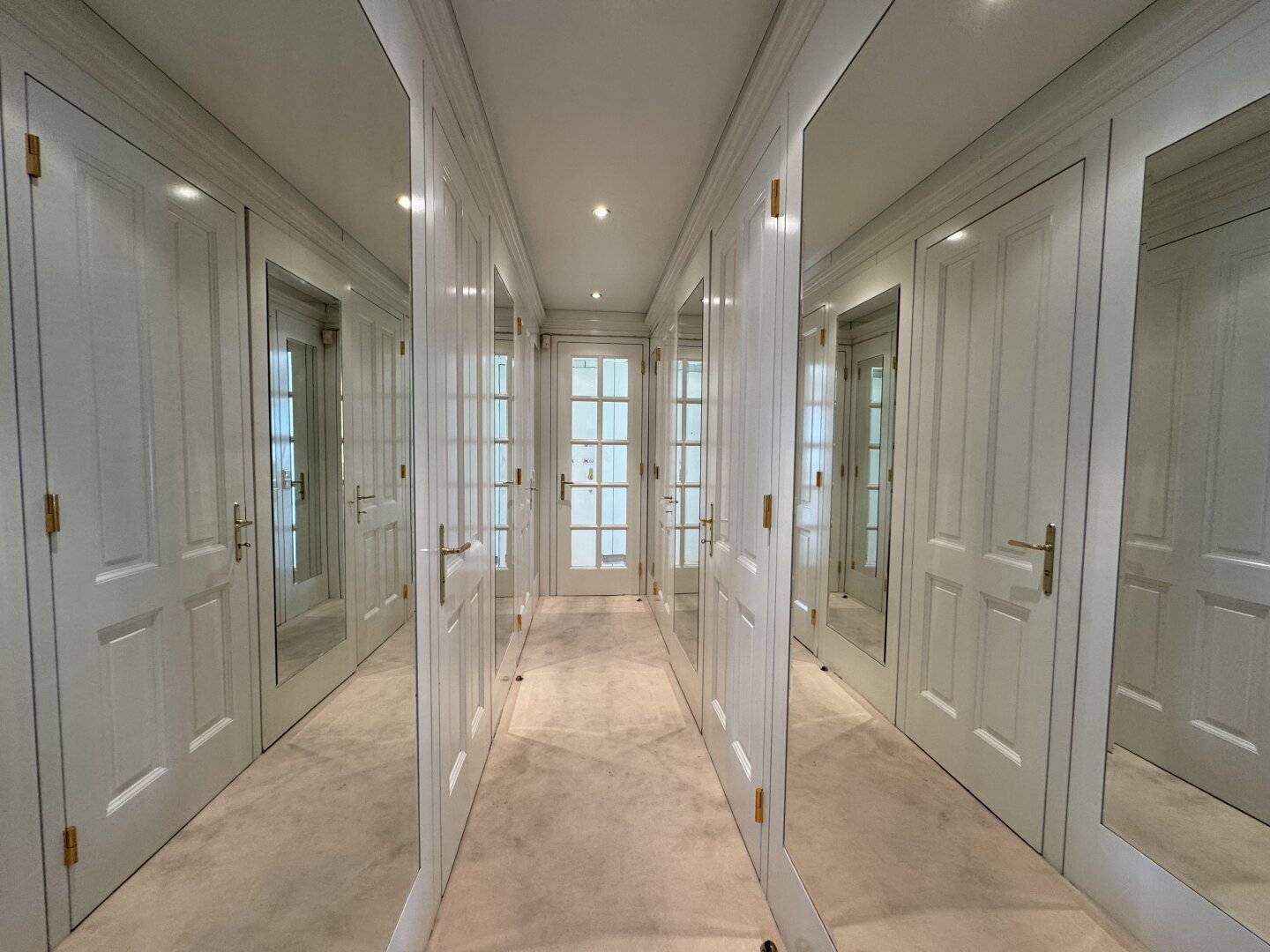Prestige property with a view of the Opera Unique opportunity