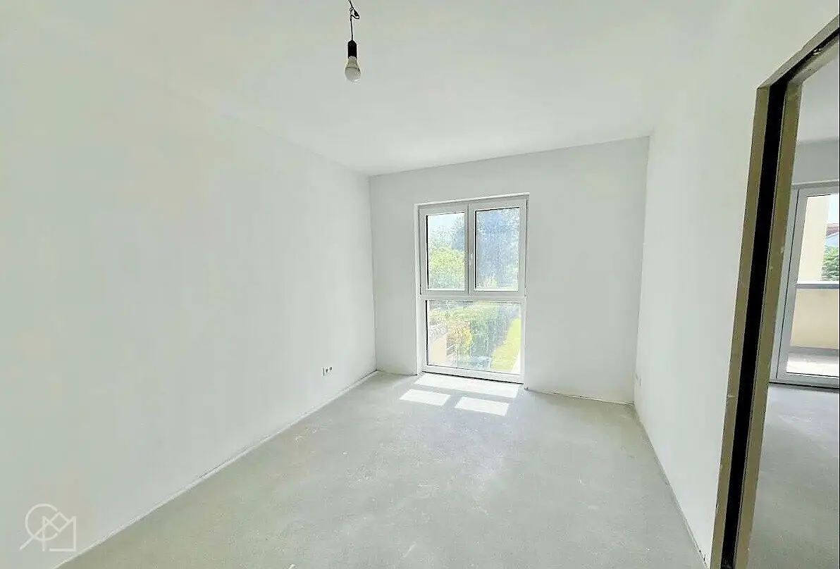 HELLE BALKON-WOHNUNG im OG * ERSTBEZUG * in ESSLING & NATUR