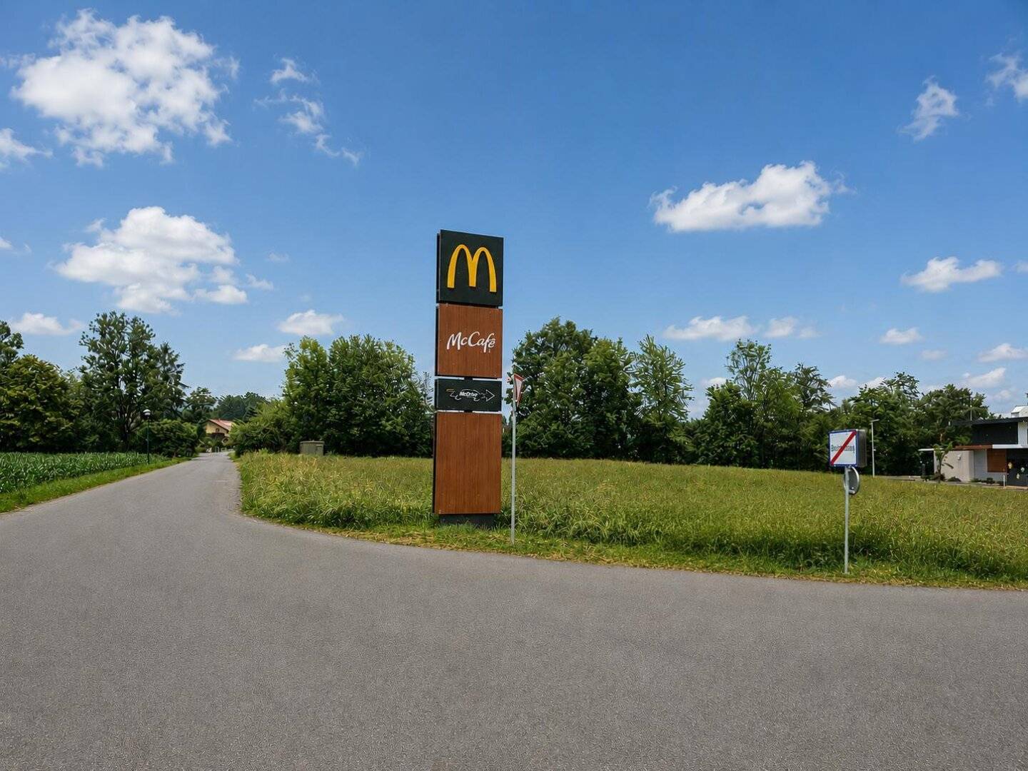 Deutschlandsberg: Gewerbegrundstück ca. 3.500 m² (nicht teilbar) in TOP-Lage neben McDonald‘s zu kaufen