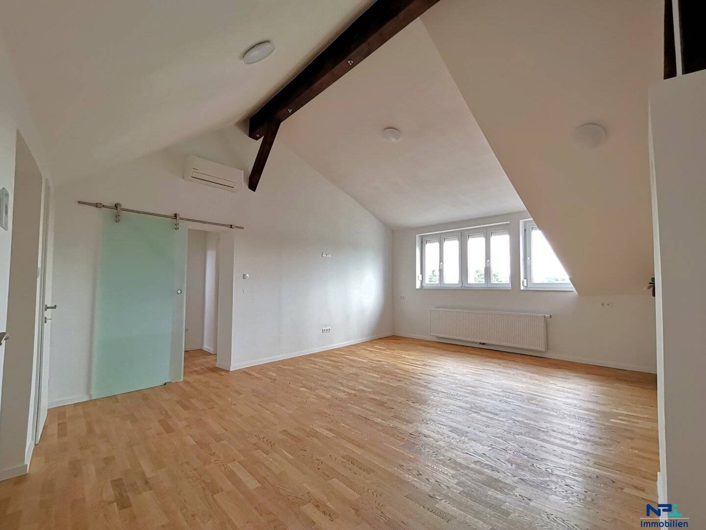 Generalsanierte 4 Zimmer Eigentumswohnung in Baden