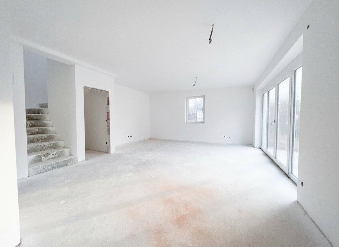 Brick masonry construction absolute quiet location semi detached house with garden in Pottendorf