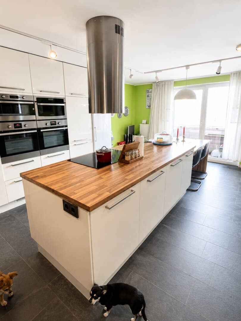 Großzügiges Einfamilienhaus in Schörfling am Attersee – Potenzial mit Terrasse & Garage!