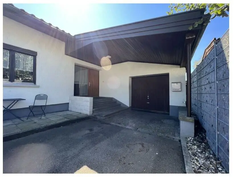 Charmanter Bungalow in schöner Lage – Renovierungsprojekt!
