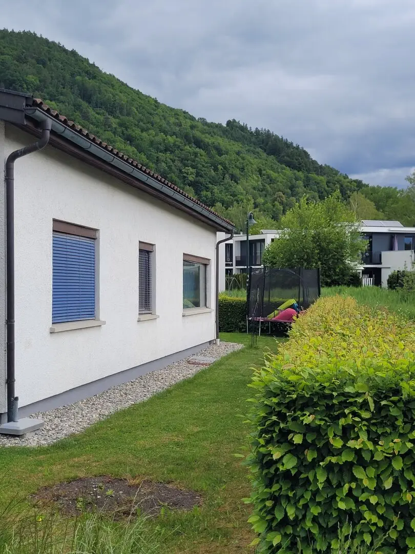 Charmanter Bungalow in schöner Lage – Renovierungsprojekt!