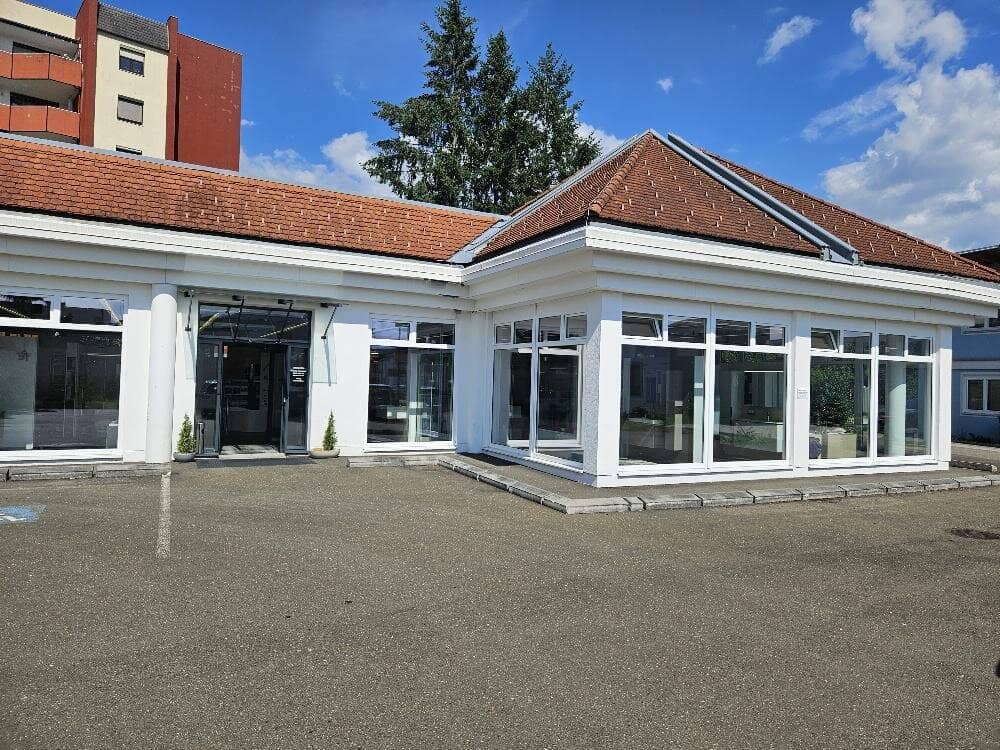 Knittelfeld: Betriebsobjekt - Ausstellungsraum, Büro und Lager ca. 1.000 m² - zu mieten