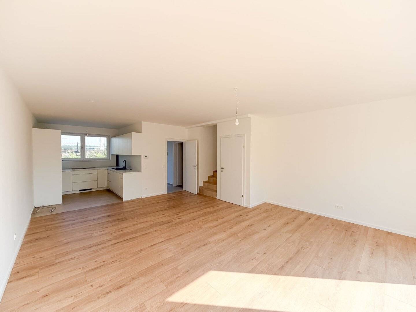 House with garden and 2 parking spaces near the train station in Pottendorf-Landegg