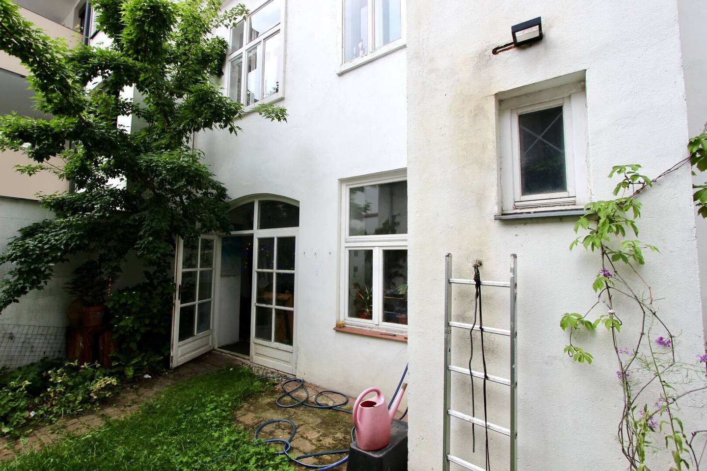 Demolition and new build project in a good location Hernals