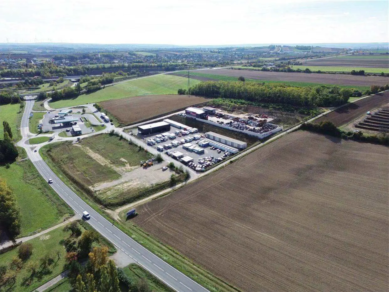 A5 Abfahrt Schrick - Gewerbegrundstück 15.000 m² oder 30.694 m² zu kaufen