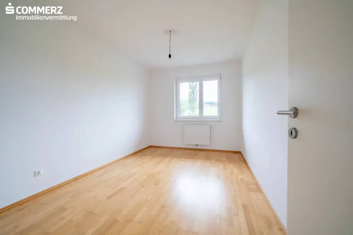 Moderne geförderte Wohnung