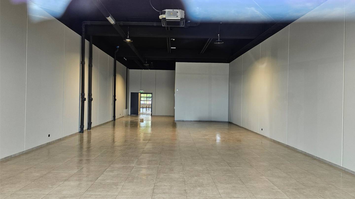 Krems / Newly built commercial premises (approx. 430 m²) in Gewerbegebiet Ost for rent
