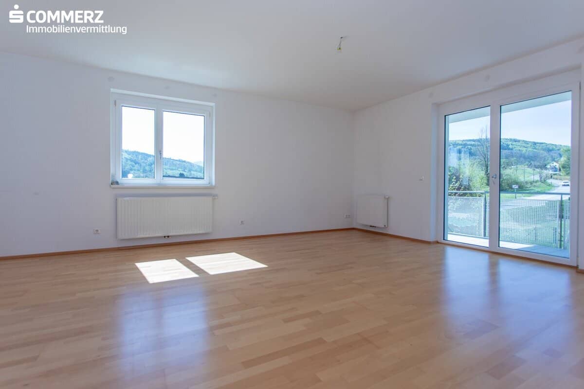 Subsidized apartment: bright and stylish