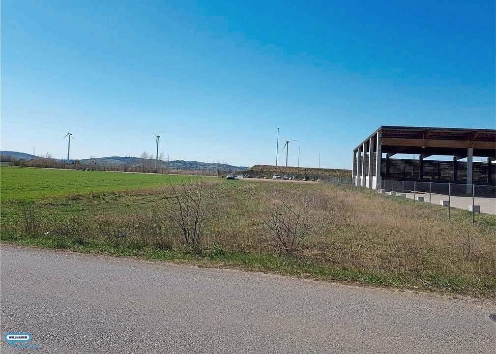 Hagenbrunn: Commercial land approx. 2.064 m² for rent (NO SALE!)