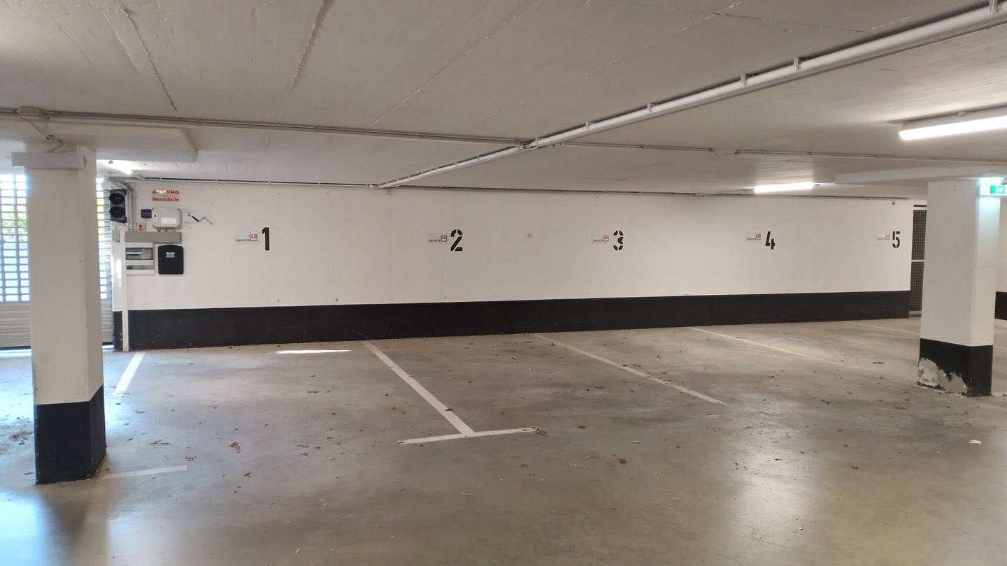 Underground garage parking spaces for rent