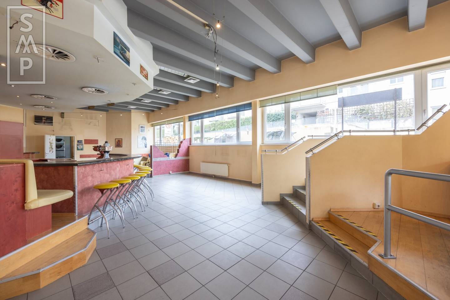 Gastro Premises and Guest Garden in a Good Location