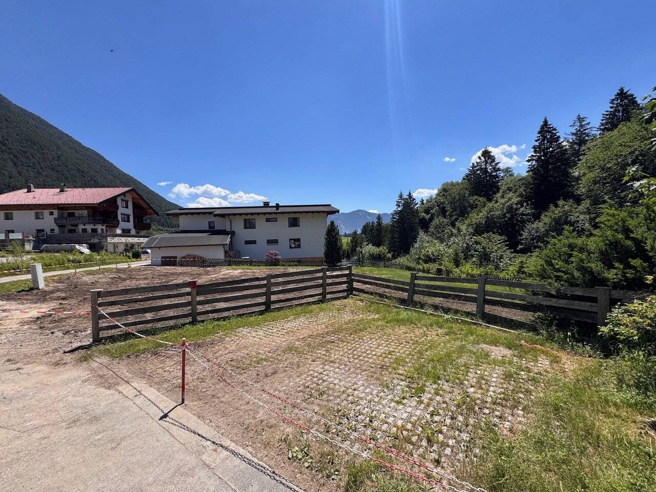 Tirol Haus mit 120 m2 Wohnfläche in traumhafter Sonnenlage von Maurach am Achensee zu kaufen - Grundstück auch teilbar!